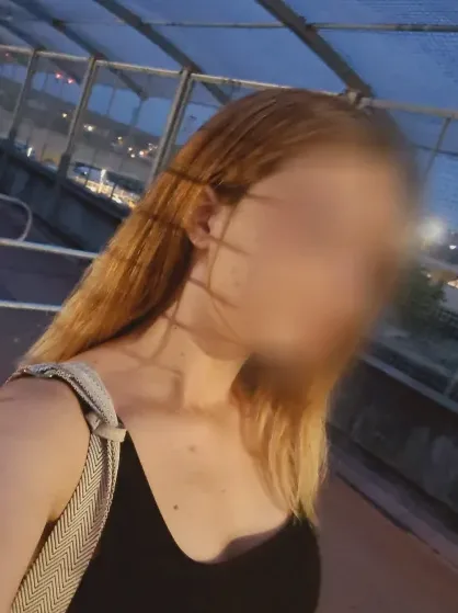 Emma, 23