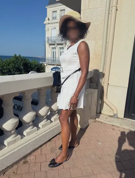 Julia, 36