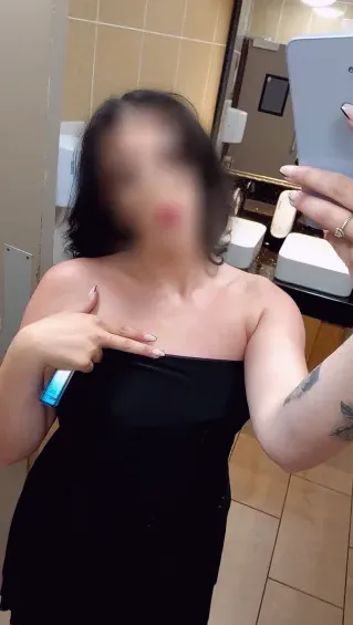 Marlene, 27