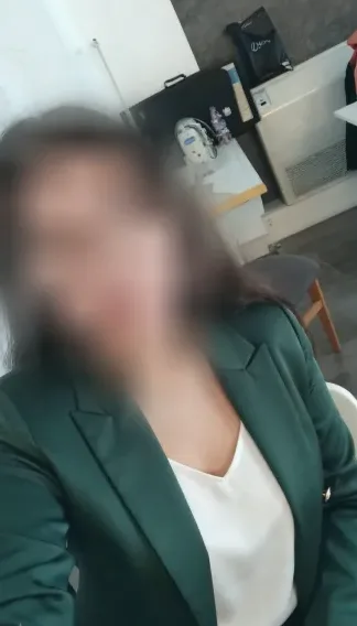 Melina, 27